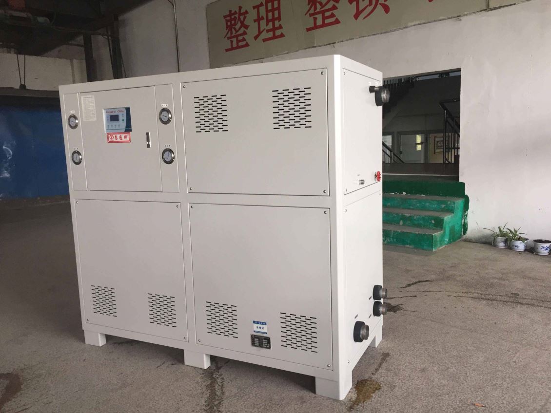 冷水機(jī)安裝